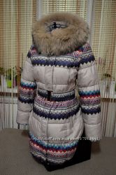 Шикарная зимняя куртка р. М, натуральный мех