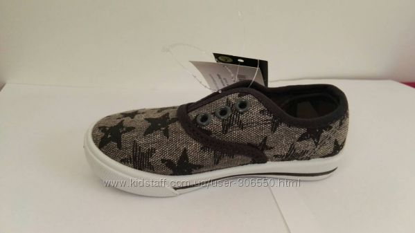 Спортивная обувь