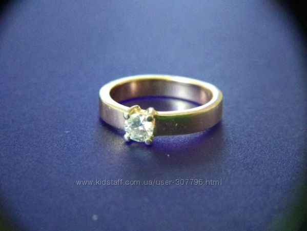Золотое кольцо с якутским бриллиантом 0. 27 карат