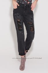Супер стильные рваные фирменные джинсы Tezenis привезены из Италии размер М