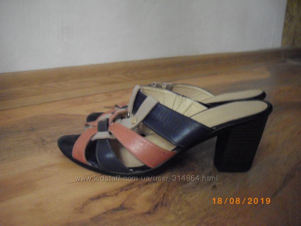 Шлёпанцы кожа 38р Польша