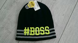 Шапка Childrens place надпись светится в темноте