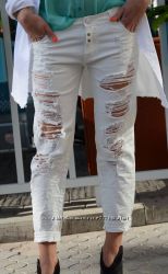Белые  укороченные зауженные джинсы из тонкого денима, Италия