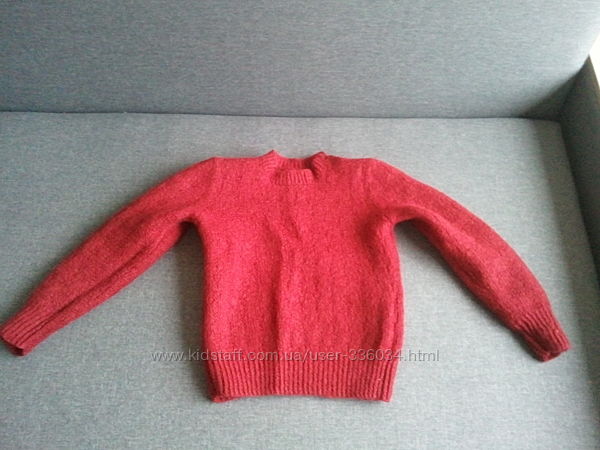 Шерстяной свитер для девочки 