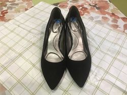 Продам нові жіночі туфлі Bandolino, привезені з США