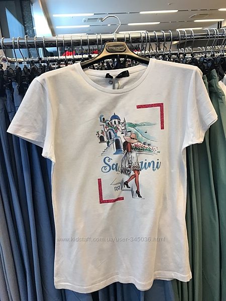 Итальянские футболки RINASCIMENTO  по скидкам