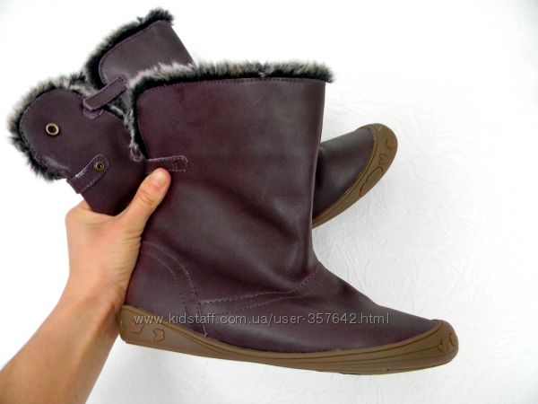 демисезонные утепленные кожаные фирменные сапоги 36р.