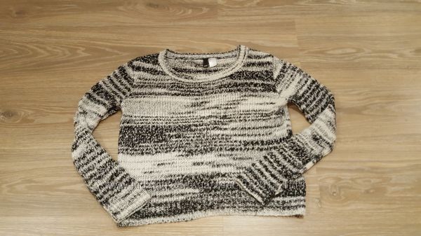Укороченный свитер H&M