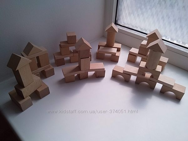 БУ деревянный конструктор из Германии 53 детали