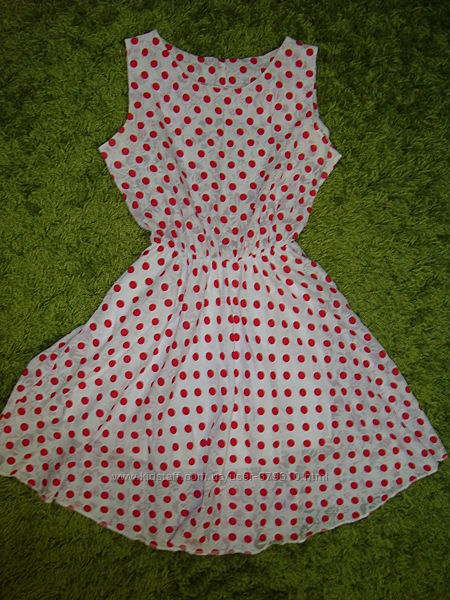 Летнее платье в горох