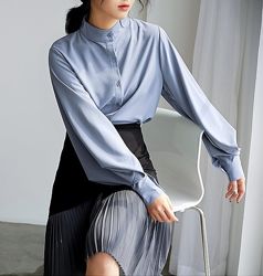Жіноча блузка з пишним рукавом синього кольору L