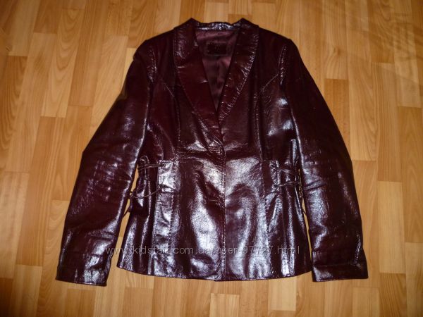 Женская кожаная куртка-пиджак