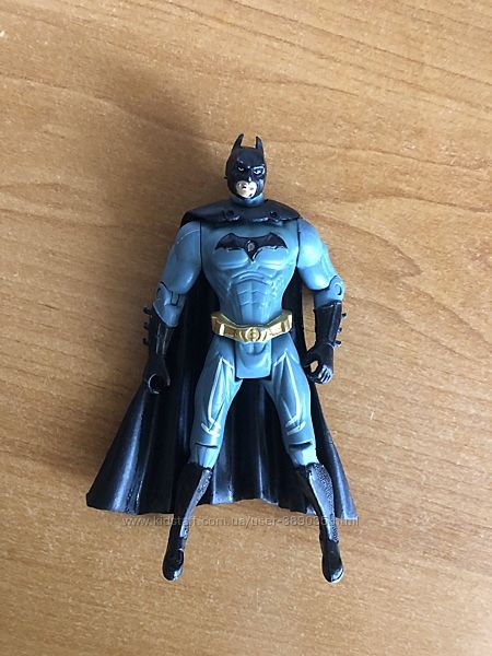 Batman та інші фігурки
