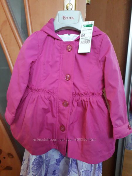Плащик Benetton