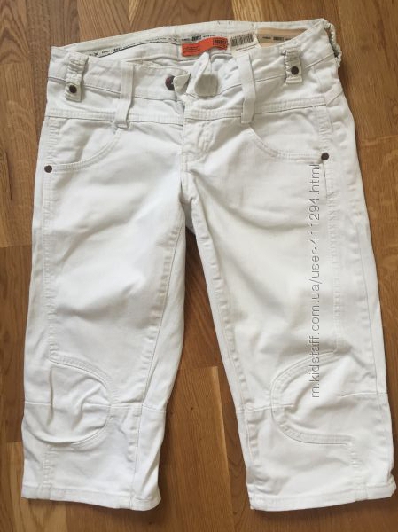 Фірмові білі джинсові бріджи бриджи 