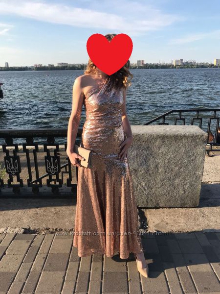  Продам вечернее платье в пайетках, размер 40 М