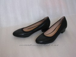 Туфли женские Leinuo на низком каблуке, лодочки черные