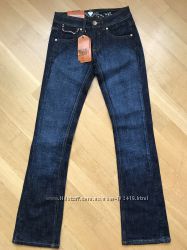 Diesel Women&acutes Ladies Designer Jeans Pants Mackenzie Fit Narrow Cut