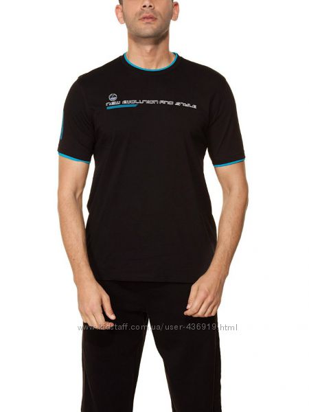фирменная мужская футболка LC Waikiki черного цвета с белой надписью
