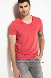 красная мужская футболка DE FACTO с V-образной горловиной