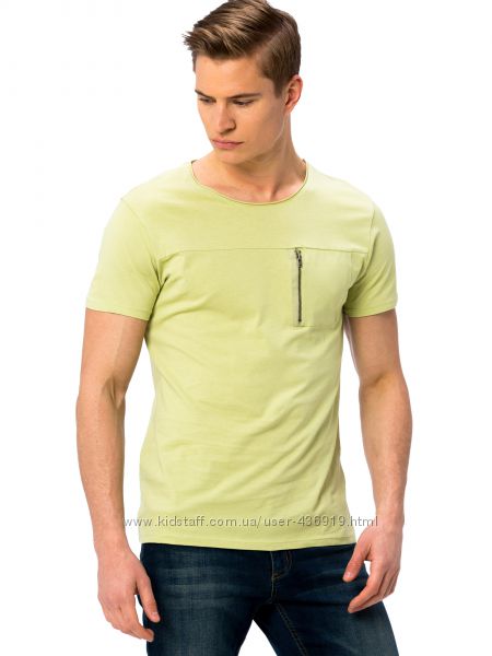 мужская футболка лимонная Lc Waikiki с карманом и молнией на груди