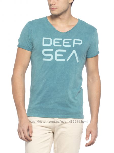 мужская футболка голубая lc waikiki  лс вайкики с надписью deep sea 
