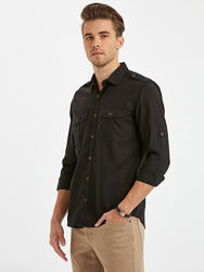 черная мужская рубашка LC Waikiki с накладными карманами на пуговицах