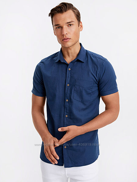 синяя мужская рубашка LC Waikiki с карманом