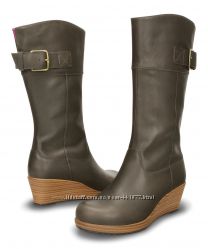 кожанные сапоги Crocs Womens A-leigh Leather Bootie W5