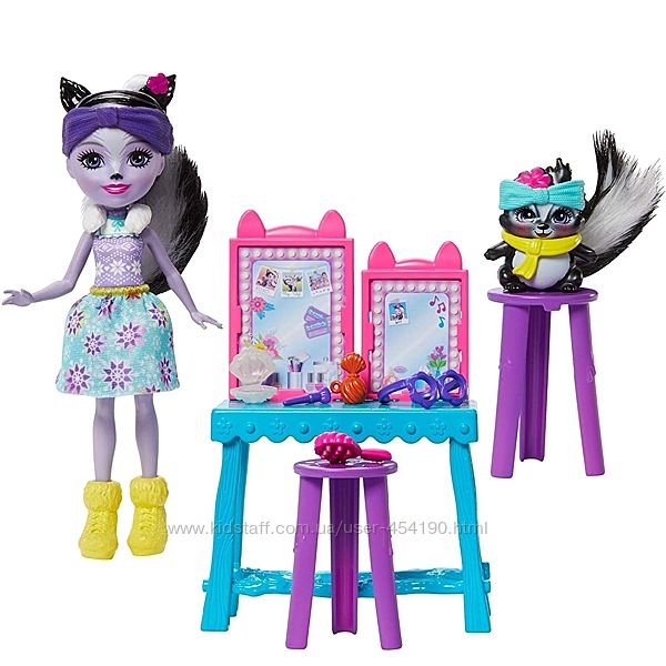 Набор Enchantimals Туалетный столик и кукла Сейдж Скунс GJX34
