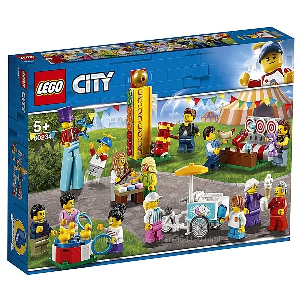 Конструктор LEGO City Town 60234 Комплект минифигурок Весёлая ярмарка