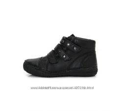 Кожаные демисезонные ботинки D. D. Step. Цвет черный. р 26 Арт. 036-56С