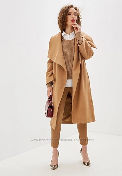 Женское пальто Rinascimento, Италия. Брендовое пальто, размер M 