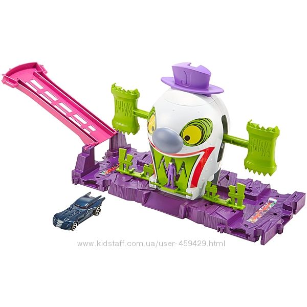 Уценка Трек Хот Вилс Веселый дом Джокера Hot Wheels DC The Joker Playset 