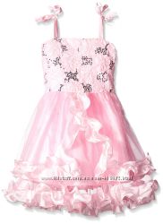 нарядное розовое платье на 5-6 лет . в наличии
