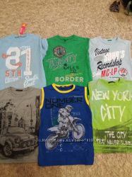 Яркие футболки Benetton  Sisley 5-6-7-8 лет 
