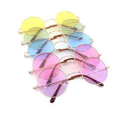 Круглые очки от солнца с тонкой металлической оправой и цветной линзой