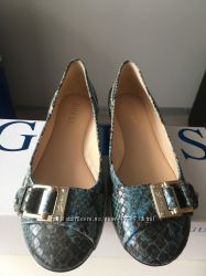 Новые балетки Guess 