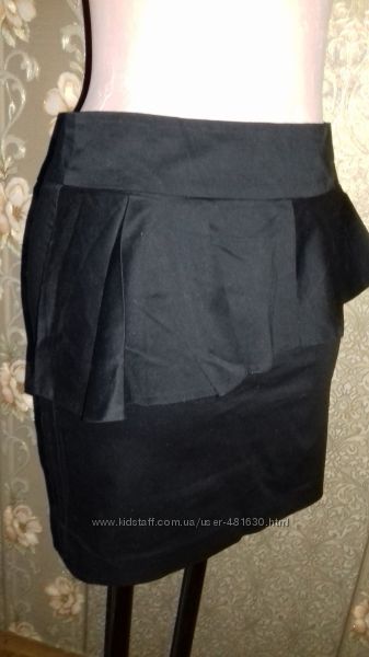 Черная юбка с баской