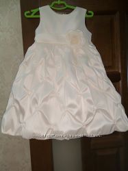 Продам в новом состоянии, фирменное Cinderella, шикарное платье, 3-5 лет