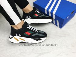 Кроссовки Adidas x Yeezy Boost 700 OG blackwhite