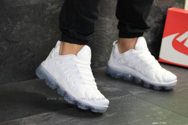 Кроссовки мужские Nike Air Vapormax Plus white