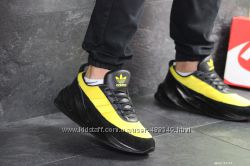  Кроссовки мужские Adidas Sharks blackyellow