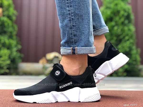 Кроссовки мужские Running, черные с белым