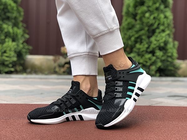 Кроссовки женские Adidas Equipment, черные с белым