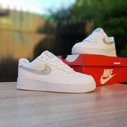 Кроссовки женские Nike Air Force, белые 