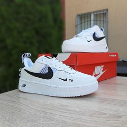  Кроссовки Nike Air Force 1 LV8 белые с черным