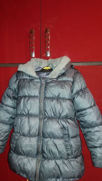 Зимняя куртка 110 см Benetton