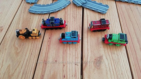 Набор Томас и друзья Take-n-Play бу и наборы Trackmaster