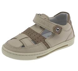 Босоножки Chicco.